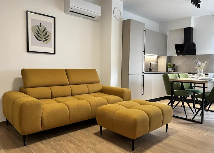 Lav- Newly, Modern Spot Lägenhet Pula