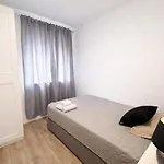 Apartman Lav- Newly, Modern Spot