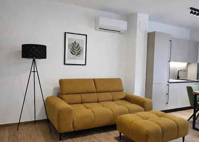 Lav- Newly, Modern Spot Appartement *